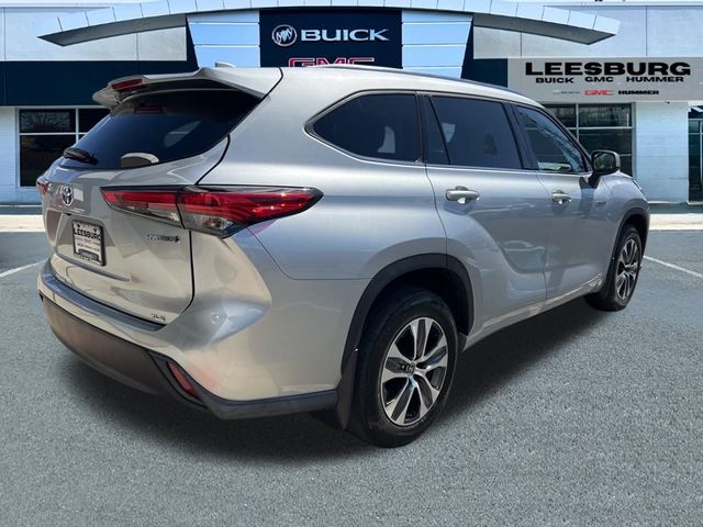 2021 Toyota Highlander Hybrid XLE