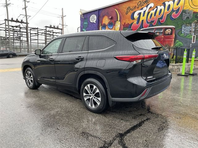 2021 Toyota Highlander Hybrid XLE