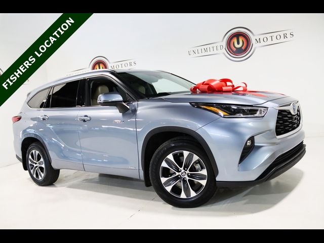 2021 Toyota Highlander Hybrid XLE