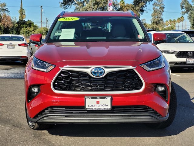 2021 Toyota Highlander Hybrid XLE