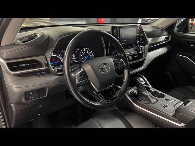 2021 Toyota Highlander Hybrid XLE