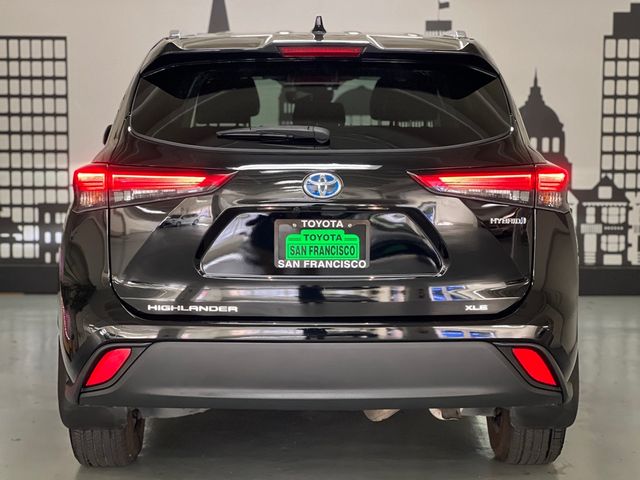 2021 Toyota Highlander Hybrid XLE