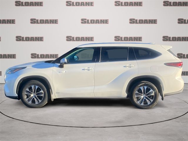 2021 Toyota Highlander Hybrid XLE