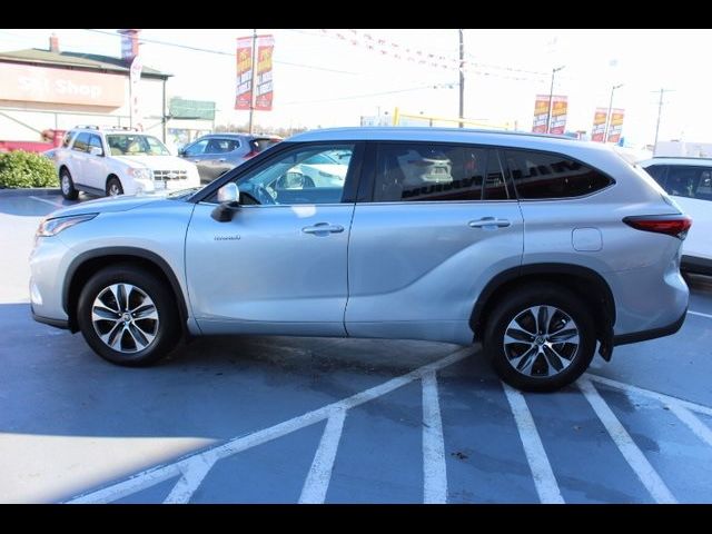 2021 Toyota Highlander Hybrid XLE