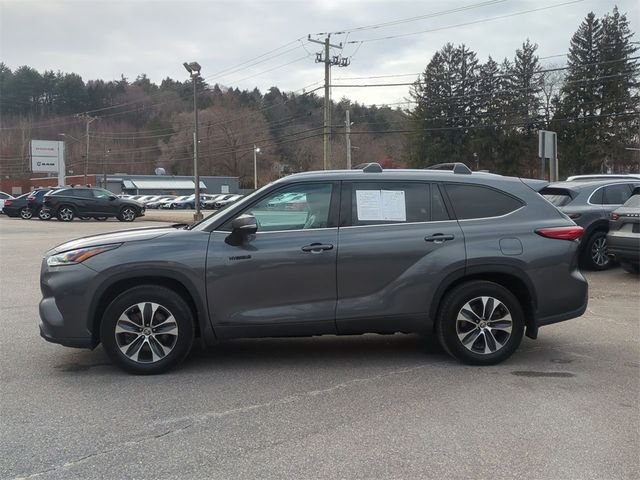 2021 Toyota Highlander Hybrid XLE