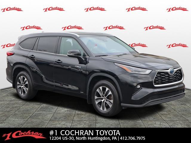 2021 Toyota Highlander Hybrid XLE