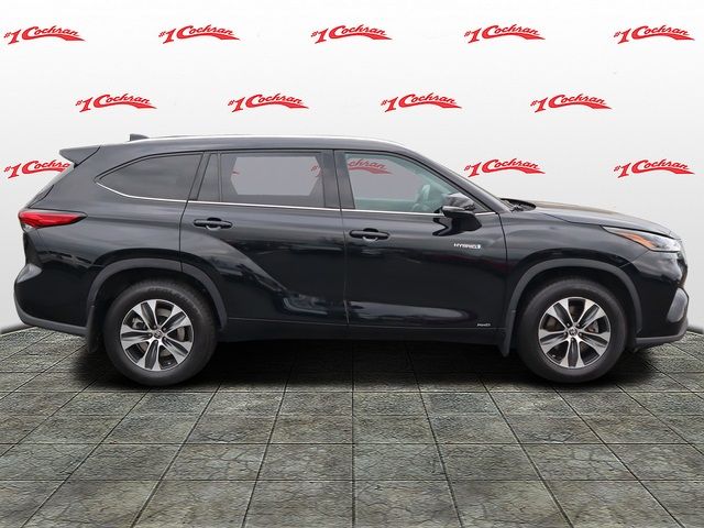 2021 Toyota Highlander Hybrid XLE