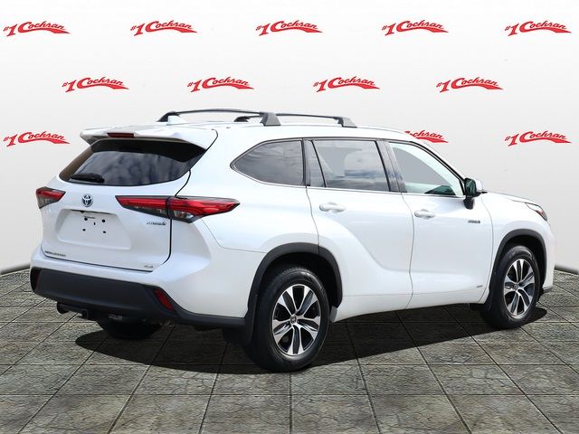 2021 Toyota Highlander Hybrid XLE