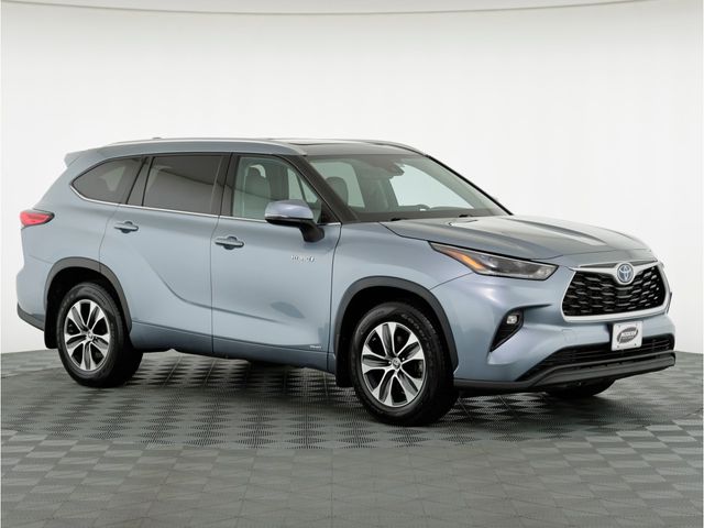 2021 Toyota Highlander Hybrid XLE