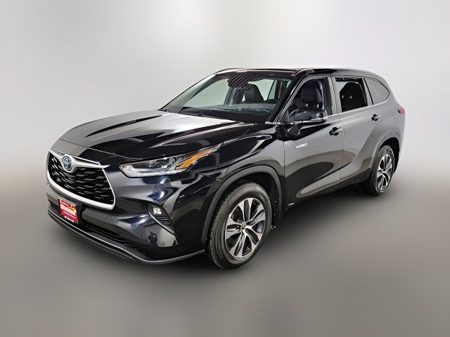 2021 Toyota Highlander Hybrid XLE