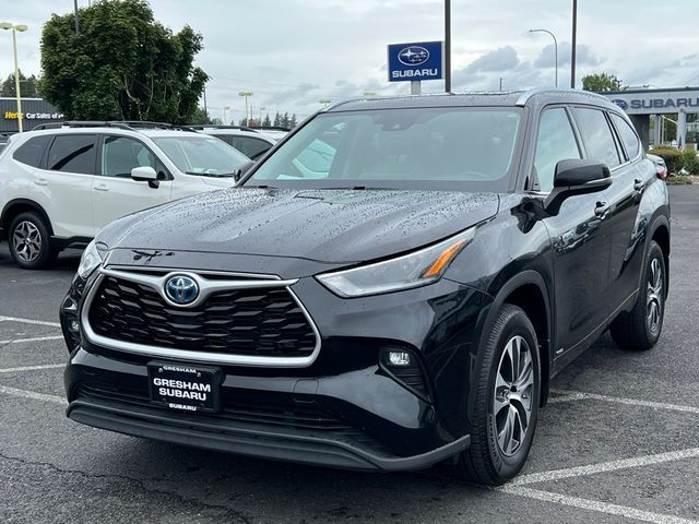 2021 Toyota Highlander Hybrid XLE