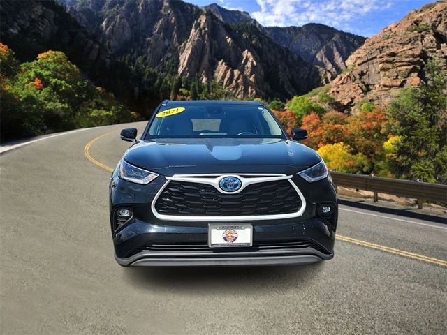 2021 Toyota Highlander Hybrid XLE