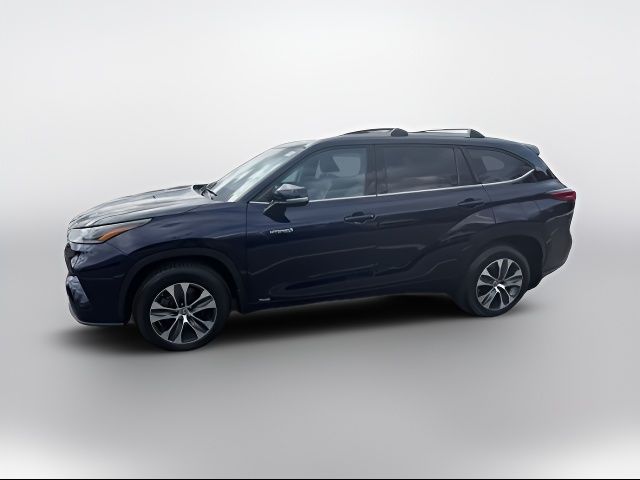 2021 Toyota Highlander Hybrid XLE