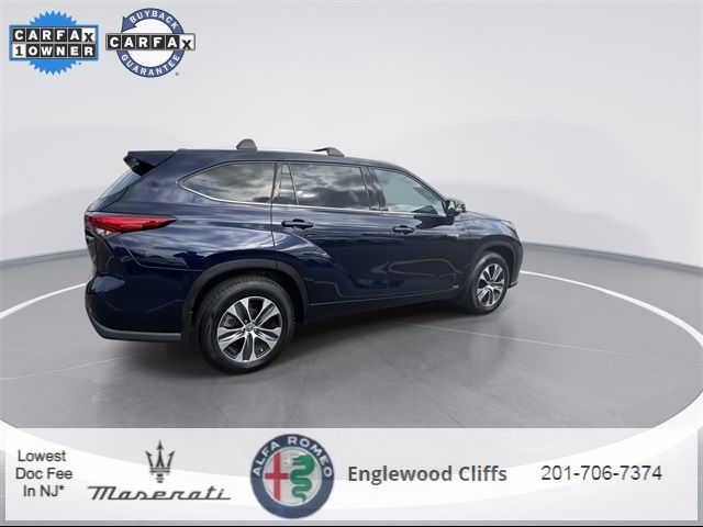 2021 Toyota Highlander Hybrid XLE