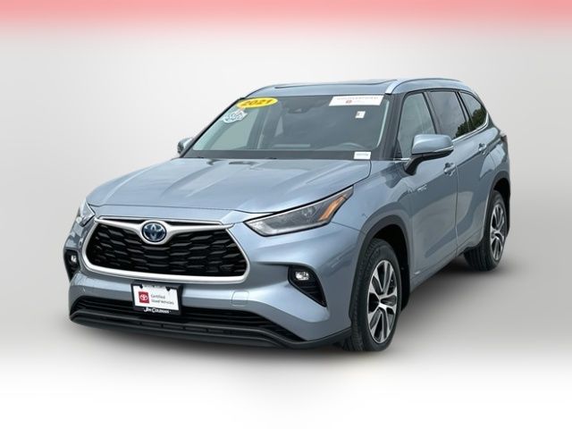 2021 Toyota Highlander Hybrid XLE