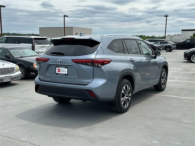 2021 Toyota Highlander Hybrid XLE