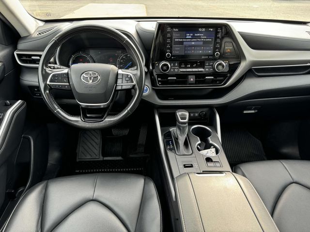 2021 Toyota Highlander Hybrid XLE