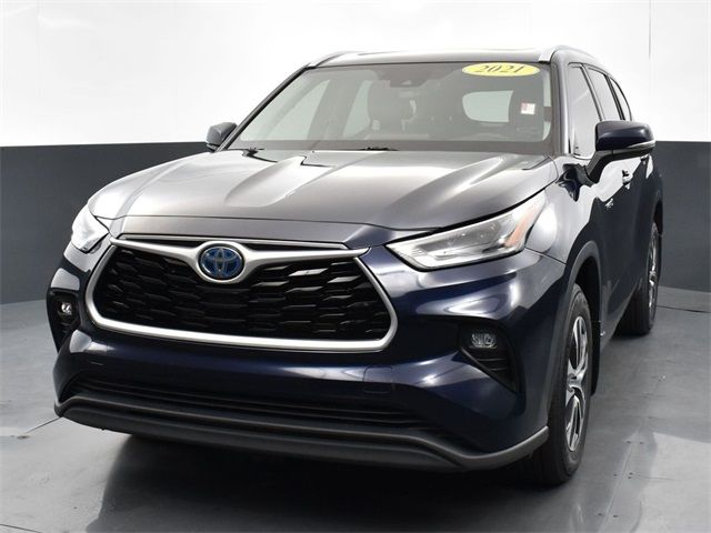 2021 Toyota Highlander Hybrid XLE