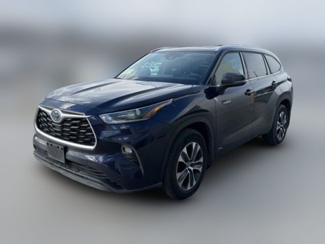 2021 Toyota Highlander Hybrid XLE