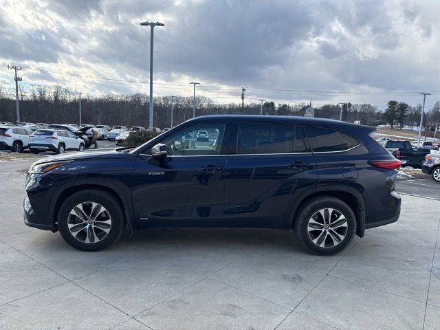 2021 Toyota Highlander Hybrid XLE