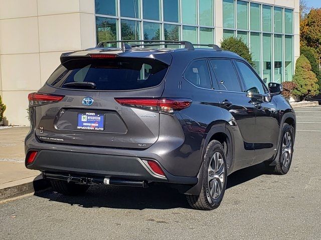 2021 Toyota Highlander Hybrid XLE