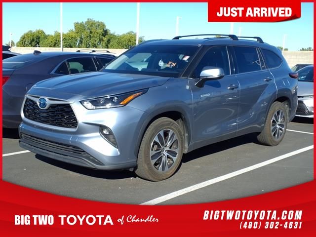 2021 Toyota Highlander Hybrid XLE