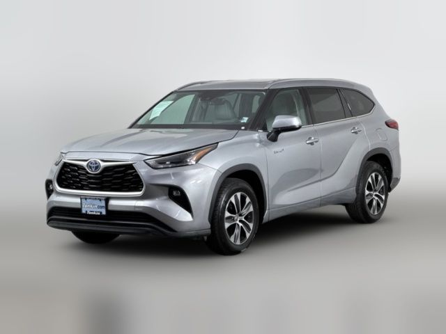 2021 Toyota Highlander Hybrid XLE