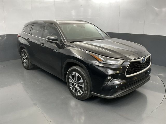 2021 Toyota Highlander Hybrid XLE