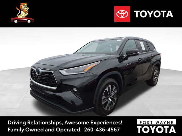 2021 Toyota Highlander Hybrid XLE