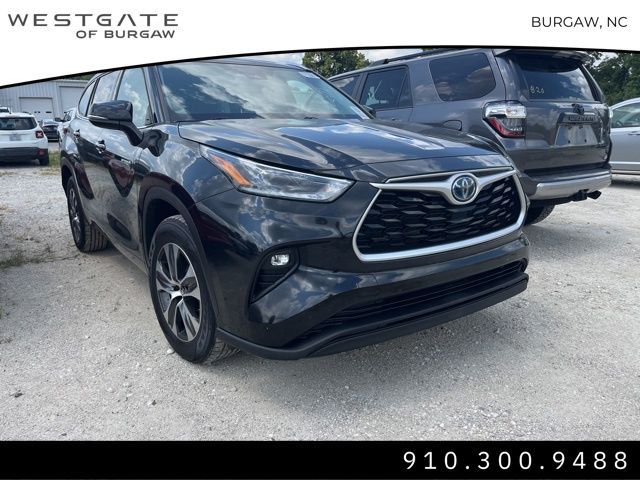 2021 Toyota Highlander Hybrid XLE