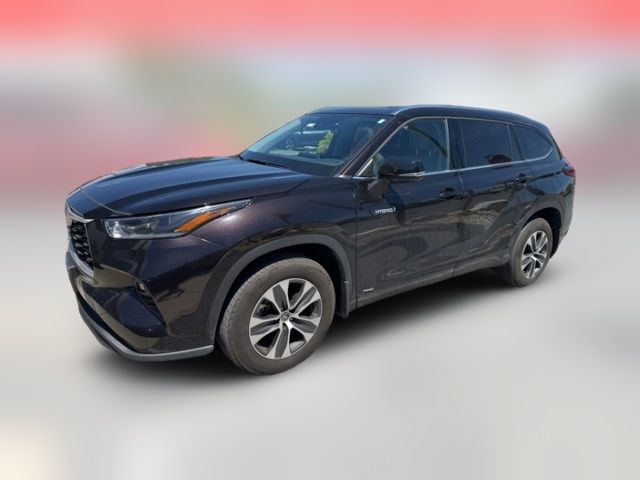 2021 Toyota Highlander Hybrid XLE