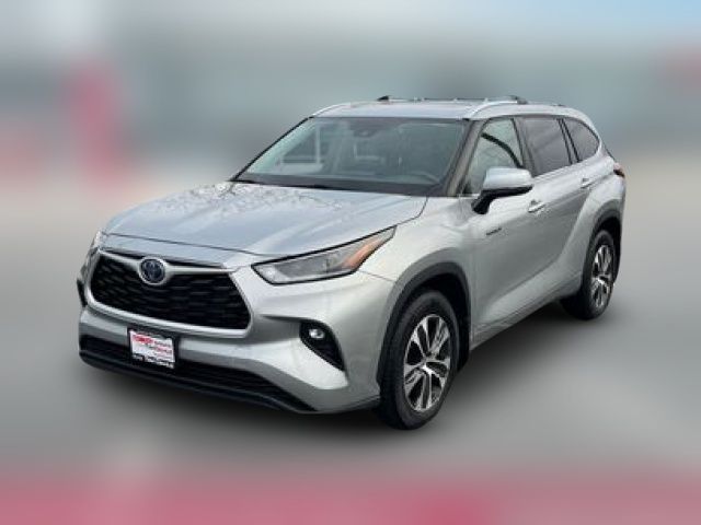 2021 Toyota Highlander Hybrid XLE