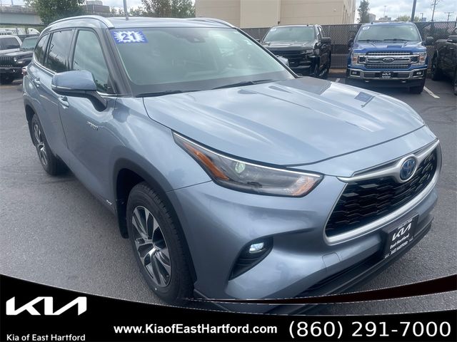 2021 Toyota Highlander Hybrid XLE