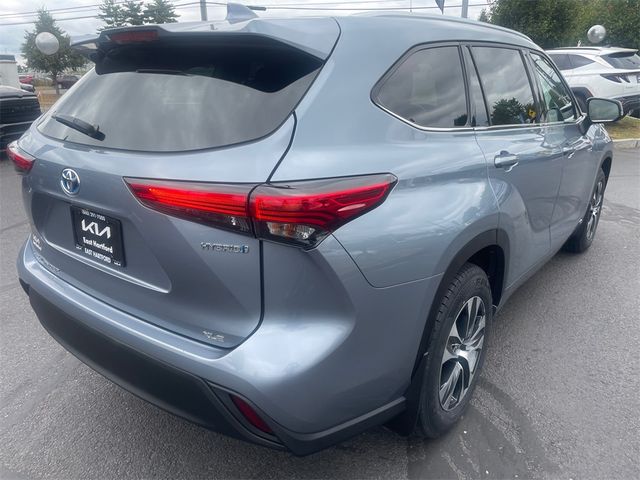 2021 Toyota Highlander Hybrid XLE