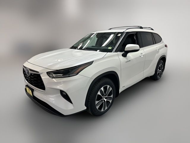 2021 Toyota Highlander Hybrid XLE