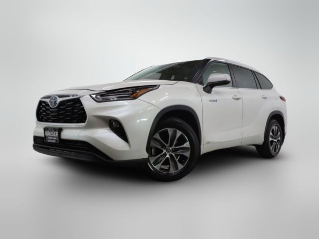 2021 Toyota Highlander Hybrid XLE