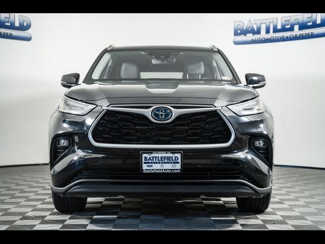 2021 Toyota Highlander Hybrid XLE