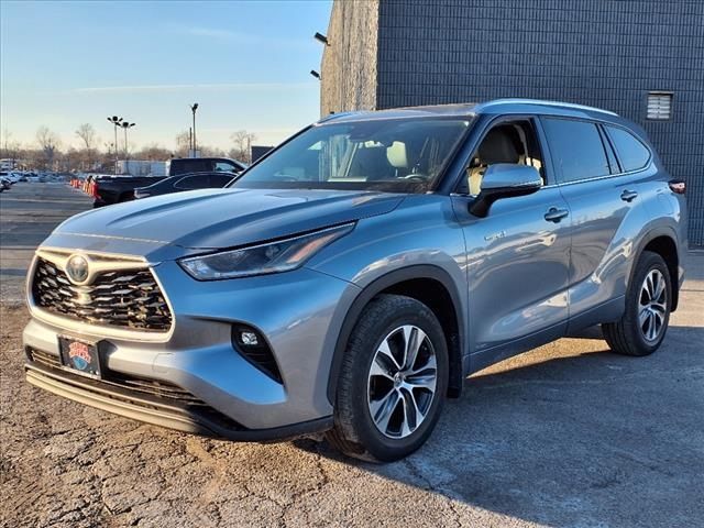 2021 Toyota Highlander Hybrid XLE