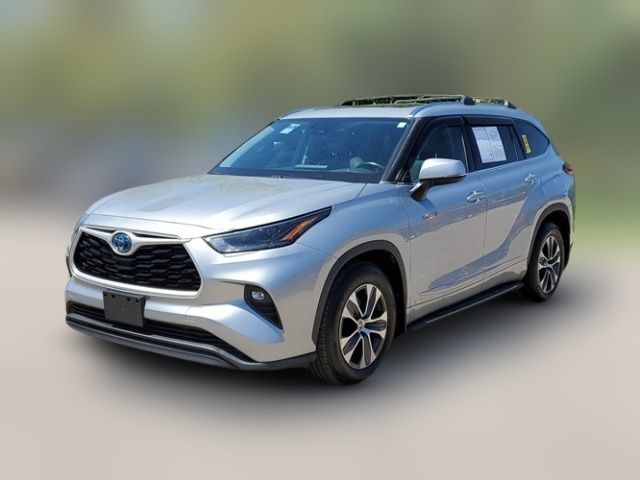 2021 Toyota Highlander Hybrid XLE
