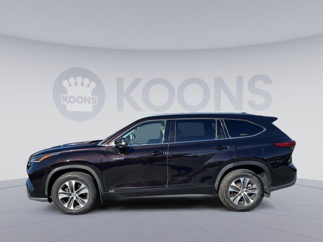 2021 Toyota Highlander Hybrid XLE