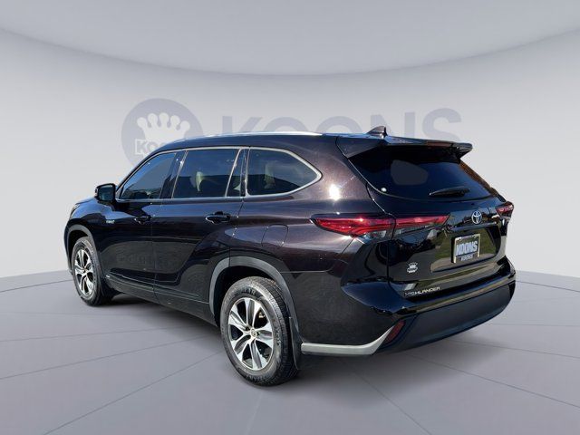 2021 Toyota Highlander Hybrid XLE