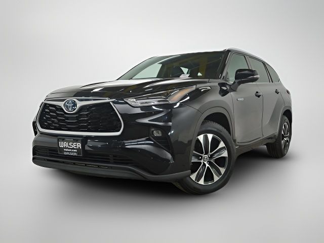 2021 Toyota Highlander Hybrid XLE