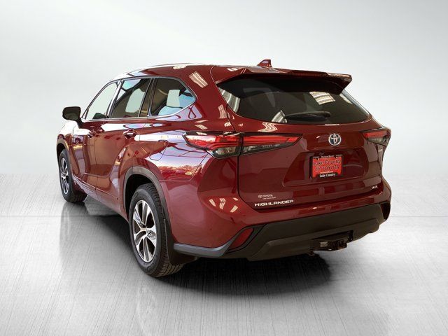 2021 Toyota Highlander Hybrid XLE