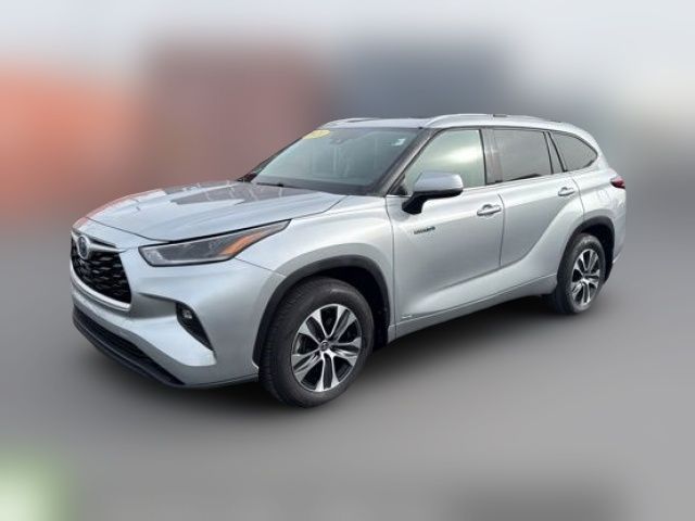 2021 Toyota Highlander Hybrid XLE