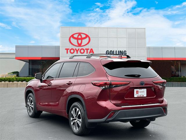 2021 Toyota Highlander Hybrid XLE