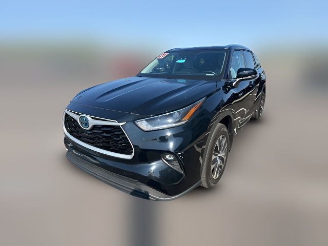 2021 Toyota Highlander Hybrid XLE