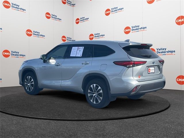 2021 Toyota Highlander Hybrid XLE