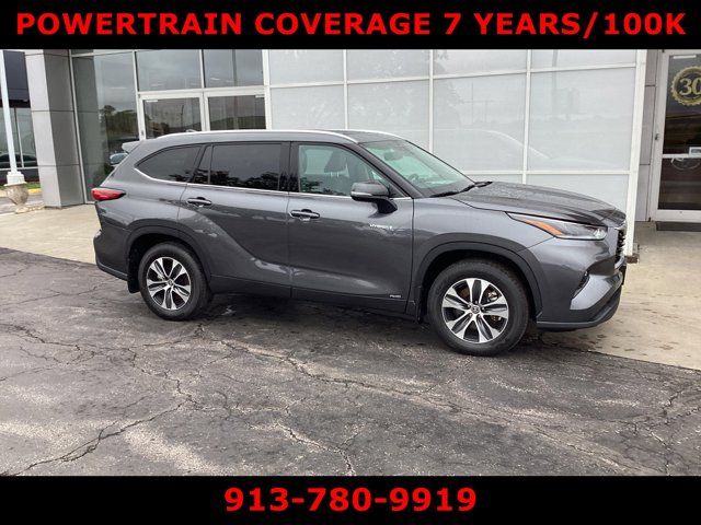 2021 Toyota Highlander Hybrid XLE