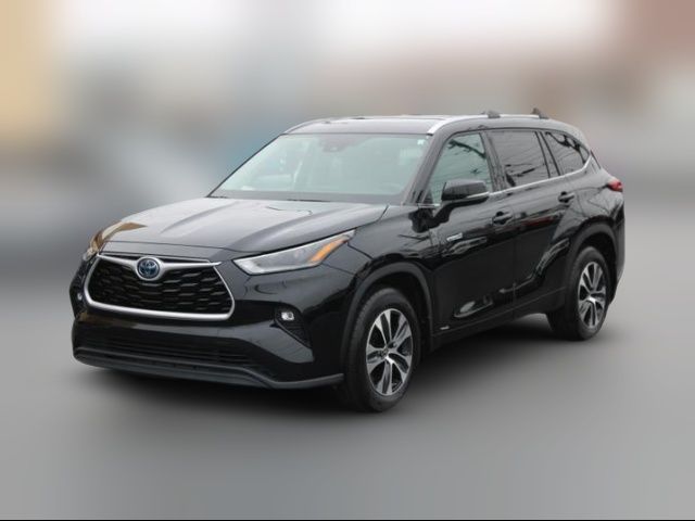 2021 Toyota Highlander Hybrid XLE