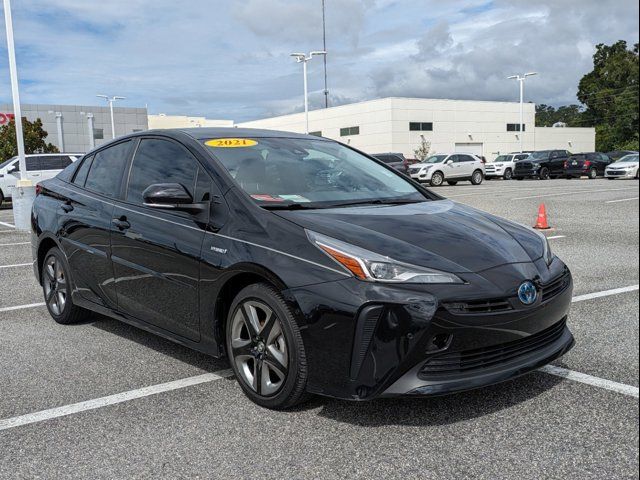 2021 Toyota Prius XLE